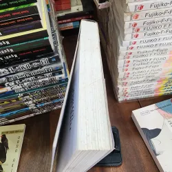 Người đón tàu tập truyện ngắn Jiro Asada 749530