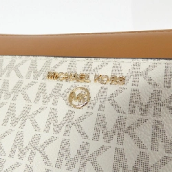 【Sản phẩm mới】Michael Michael Kors JET SET CHARM 34H1GT9E8B Ví 622168