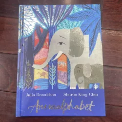 Ngoại văn - tiếng anh trẻ em - sách được giải - ANIMALPHABET - Julia Donaldson nổi tiếng 