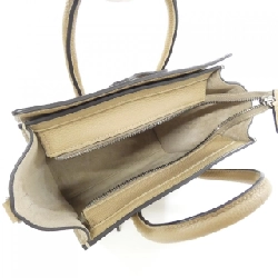 Túi xách Celine Luggage Nano 189243DRU 617310