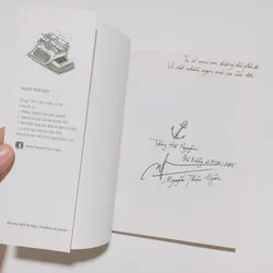 Ôm Mỏ Neo Nằm Mộng Những Chân Trời - Nguyễn Thiên Ngân 721400