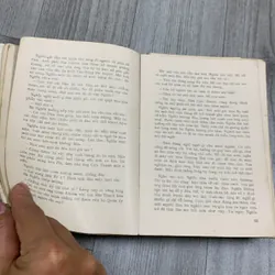 Tiểu thuyết Nắng - nguyễn thế phương. 1972. 6b2 718617
