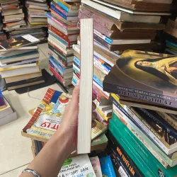 Tủ Sách Tinh Hoa - Bốn Tiểu Luận Tự Do♟️ 752012