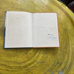 WORLD IN VIEW UNITED STATES OF AMERICA- CHESTER KRONE 605171