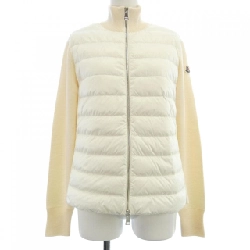 Moncler MONCLER 10939B00018 Áo khoác lông