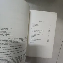 Sách Treasure Island 717400