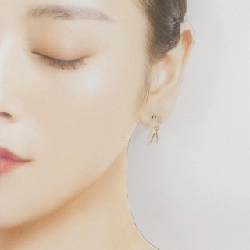 Bông tai kim cương K18YG 0.25CT một bên - Hàng hiệu Chính hãng 868735