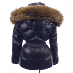Áo khoác lông vũ MONCLER 640259