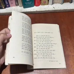 [Sách 7x] - II Thơ: Từ Góc Sân Nhà Em - Trần Đăng Khoa - 1979 796494