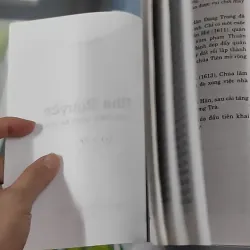 Nhà Nguyễn Chín Chúa Mười Ba Vua - Thi Long 970255