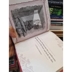 The Wit & Wisdom of Tyrion Lannister - George R.R. Martin 397305
