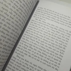 Những khán giả ngồi trong bóng tối - Hiền Trang 757590