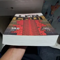 Len chùi - silo - tháp giống 1 - hugh howey 1023176