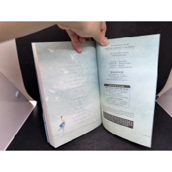 [Phiên Chợ Sách Cũ] Ai và Ky ở Xứ Sở Những Con Số Tàng Hình - Ngô Bảo Châu, Nguyễn Phương Văn 2204, 2012 436598