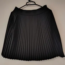 Chân váy xếp li đen 1013612