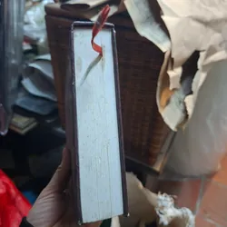 Quốc sử di biên 734906