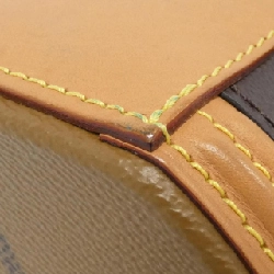 Túi xách Louis Vuitton Monogram Giant Cannes M44603 619571