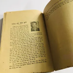 YOGA – Trần Văn Kha 366 trang, NXB 1972 796529