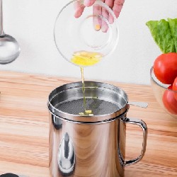Ca lọc dầu ăn đã qua sử dụng có nắp 457