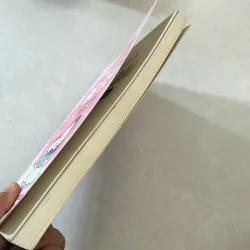 Nuôi dạy bé gái từ 0 đến 6 tuổi 760456