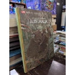 The Land and Wildlife of Australia 993787