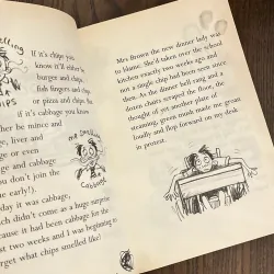 ✨𝑻𝒉𝒆 𝑹𝒐𝒃𝒐𝒕 𝑫𝒊𝒏𝒏𝒆𝒓 𝑳𝒂𝒅𝒚✨ 711915