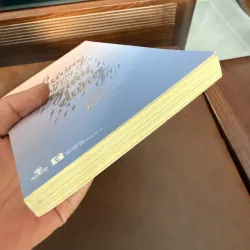 Thương Một Người Cũng Là Người Dưng – Tản Văn Tình Cảm- K5 1035172