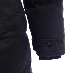 Áo khoác lông Canada Goose 636375