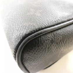 Túi đeo vai Louis Vuitton Monogram Eclipse District PM M44000 610611