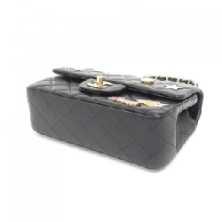 Túi xách chéo Chanel 69900 612581