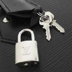 Túi Louis Vuitton Epi Alma BB M24645 617905