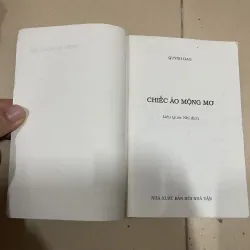 Chiếc áo mộng mơ - Quỳnh Dao (c47) 933338