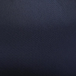 Áo khoác lông vũ MONCLER 642637