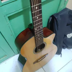 Bán Guitar acoustic giá rẻ q7 592807