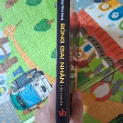 Bóng Giai Nhân 1000094