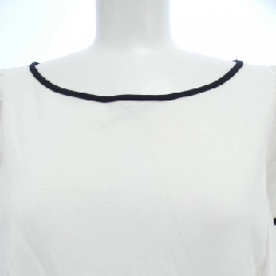 【Phiếu giảm giá】TO BE CHIC Áo 642134