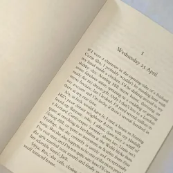 Romance / Contemporary Fiction – Annie Robertson | FOUR WEDDINGS AND A FESTIVAL 749575