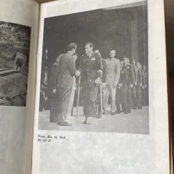 TỪ TÒA BẠCH ỐC ĐẾN DINH ĐỘC LẬP (XB 1990) 937323