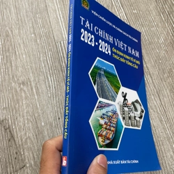 Tài chính việt nam 2023-2024 ổn định kinh tế vĩ mô thúc đẩy tổng cầu .61 324881