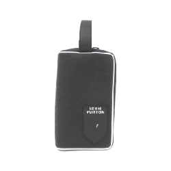 Túi đựng LVxFIFA Cloak Dop Kit M81849 của Louis Vuitton