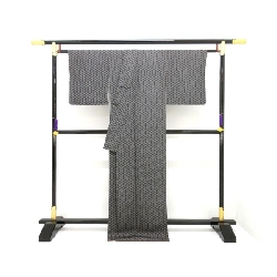 Áo nhỏ kích thước L - Hàng hiệu Authentic 877785