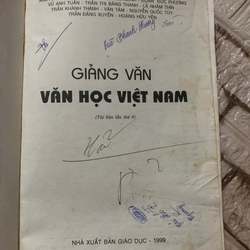 Giảng Văn văn học Việt Nam - Sách khổ lớn  539120
