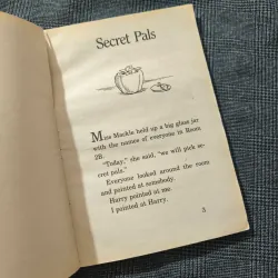 (Tặng cho đơn sách tiếng Anh trên 100k) Horrible Harry and the green slime 754581