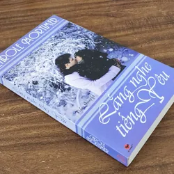 Tiểu thuyết Anh: LẮNG NGHE TIẾNG YÊU (281 trang) 720022