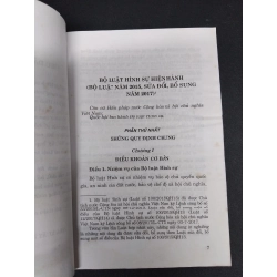 Bộ luật hình sự hiện hành (bộ luật năm 2015, sửa đổi, bỗ dung năm 2017) mới 60% ẩm ố HCM1906 GIÁO TRÌNH, CHUYÊN MÔN 192955