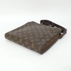 Túi xách vai Louis Vuitton Monogram Trottier BoBo M97037 611104