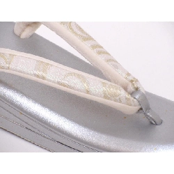 Bộ túi dép Zori - Hàng hiệu Authentic 878036