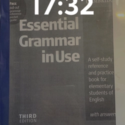 Sách CAMBRIDGE ESSENTIAL GRAMMAR IN USE