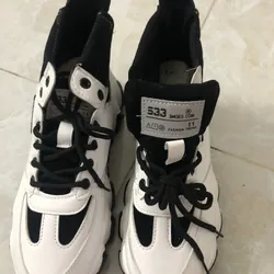 Giày nam size 40 597728