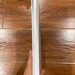 Những nhân vật tên còn trẻ mãi  (B) 476111